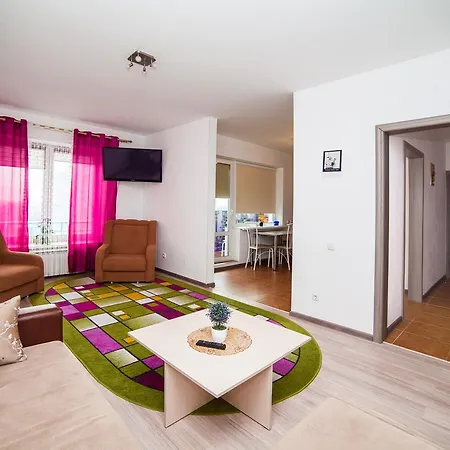 Apartament Literaturnaya 22 15 2
