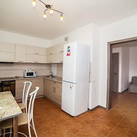 Apartament Literaturnaya 22 15 2 *